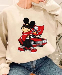 T Sweatshirt Women 3 DSBN466 Mickey Gangster And Car Tampa Bay Buccaneers T Shirt