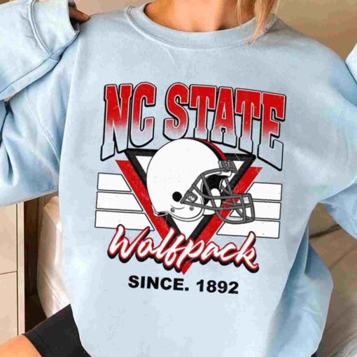 T Sweatshirt Women 3 TSNCAA27 Nc State Wolfpack Vintage Team University College NCAA Football T Shirt