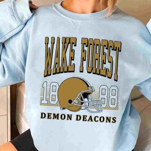 T Sweatshirt Women 3 TSNCAA44 Wake Forest Demon Deacons Retro Helmet University College NCAA Football T Shirt