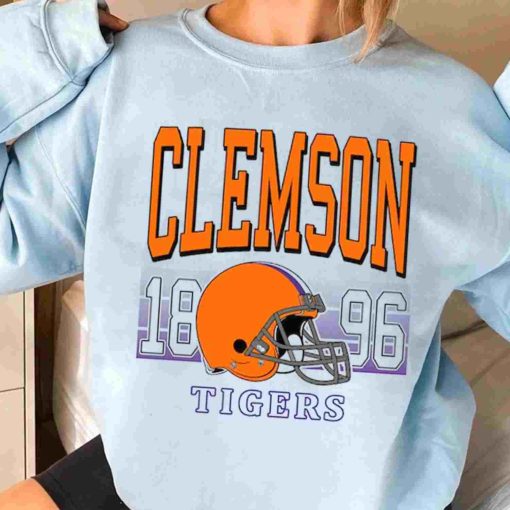T Sweatshirt Women 3 TSNCAA49 Clemson Tigers Retro Helmet University College NCAA Football T Shirt