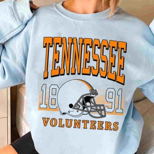 T Sweatshirt Women 3 TSNCAA57 Tennessee Volunteers Retro Helmet University College NCAA Football T Shirt