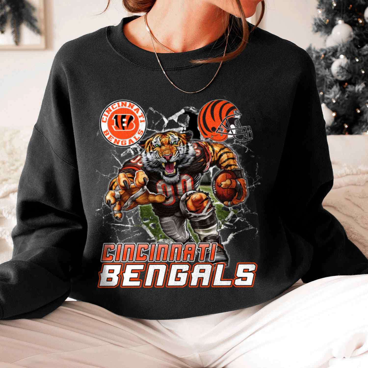 Mascot Breaking Through Wall Cincinnati Bengals T-Shirt