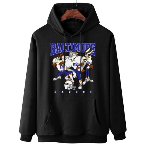 W Hoodie Hanging DSLT03 Baltimore Ravens Bugs Bunny And Taz Player T Shirt
