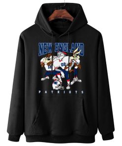 W Hoodie Hanging DSLT22 New England Patriots Bugs Bunny And Taz Player T Shirt