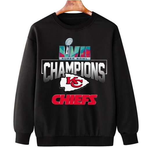 T Sweatshirt Hanging SPB13 Kansas City Chiefs Super Bowl LVII 2022 2023 Champions T Shirt